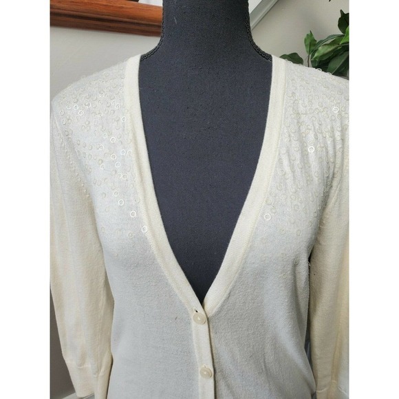 Loft V-Neck Button Long Sleeve Cardigans Sweaters - Picture 4 of 10